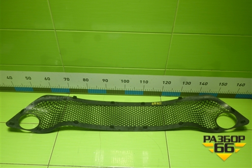 Решетка в бампер центральная  (WG1642242105) для Howo HW76