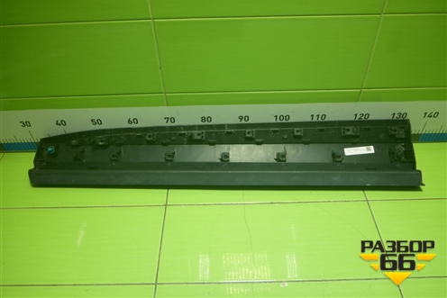 Накладка двери передней правой (609001539AA) для Exeed RX с 2023г (РХ)
