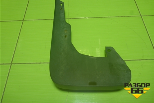 Брызговик передний правый (75800SWWE000) для Honda CR-V(RE) с 2006-2012г (ЦРВ СРВ)