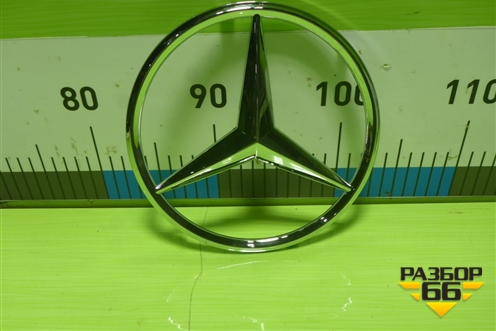 Эмблема (A0008171016) для Mercedes Benz C-Klass W205 с 2014г (Ц)