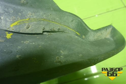 Брызговик передний правый (7662142090) для Toyota Rav-4 с 2006-2013г (Рав 4)