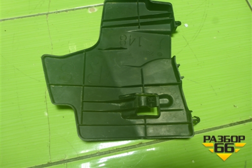 Дефлектор радиатора правый (до 2010г) (5329312040) для Toyota Corolla (E15) с 2006-2013г (Королла 150)
