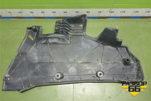 Защита антигравийная правая (5839833060) для Toyota Camry XV70 с 2017-2026г (Камри)