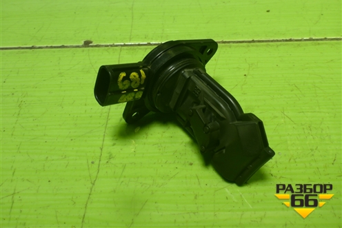 Датчик массового расхода воздуха (2220430030) для Toyota Fortuner с 2015-2026г (Фортунер)