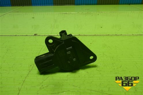 Датчик массового расхода воздуха (2220430030) для Toyota Fortuner с 2015-2026г (Фортунер)