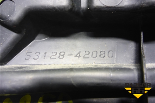 Решетка в передний бампер левая (после 2015г) (5312842080) для Toyota Rav-4 с 2012-2019г (Рав 4)