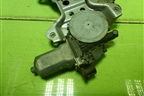Стеклоподъёмник электрический передний правый для Suzuki SX4 с 2006-2013г (СХ4)