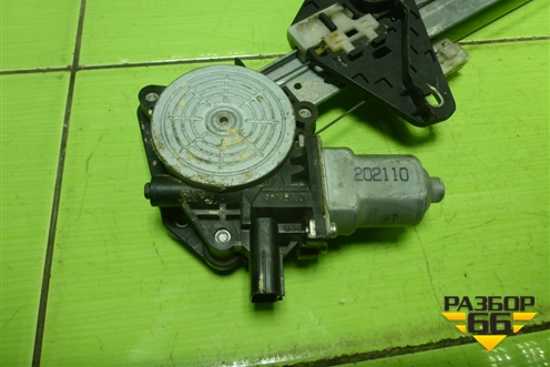 Стеклоподъёмник электрический передний правый для Honda CR-V(RE) с 2006-2012г (ЦРВ СРВ)