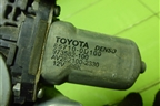 Стеклоподъёмник электрический задний левый (857100D100) для Toyota Auris с 2006-2012г (Аурис)
