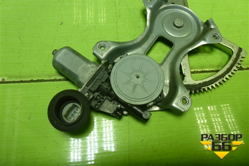Стеклоподъёмник электрический передний правый для Toyota Rav-4 с 2006-2013г (Рав 4)