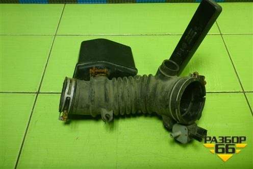 Патрубок воздушного фильтра (1788028230) для Toyota Camry XV40 с 2006-2011г (Камри)