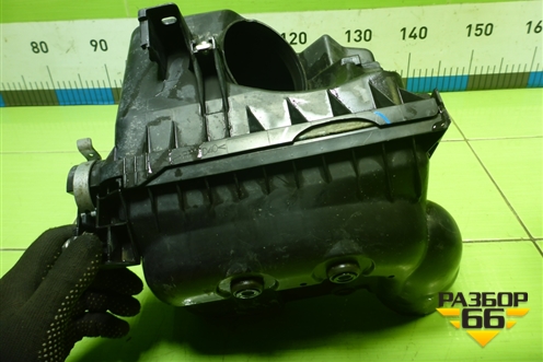 Корпус воздушного фильтра (1770121110) для Toyota Auris с 2006-2012г (Аурис)