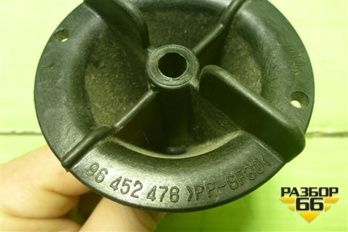 Болт крепления запасного колеса (96452478) для Chevrolet Evanda с 2004г (Эванда)
