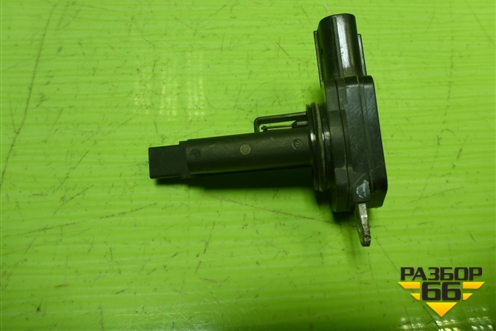 Датчик массового расхода воздуха (2220437010) для Toyota Corolla (E15) с 2006-2013г (Королла 150)