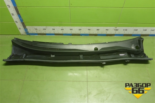 Решетка стеклоочистителей (5578142090) для Toyota Rav-4 с 2012-2019г (Рав 4)