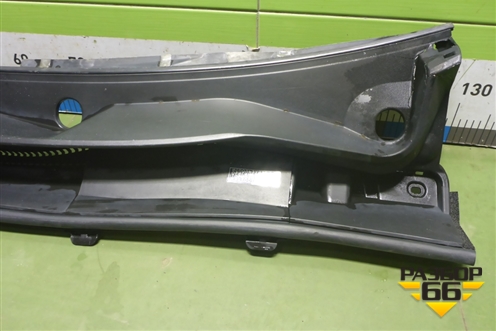 Решетка стеклоочистителей (5578142090) для Toyota Rav-4 с 2012-2019г (Рав 4)