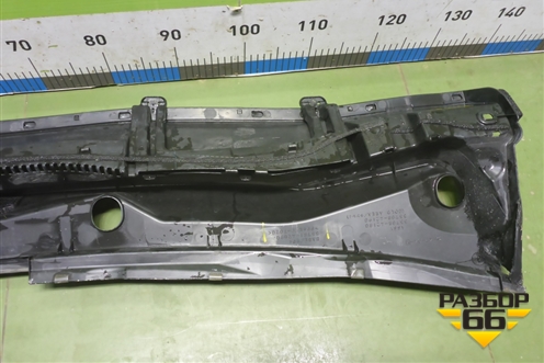 Решетка стеклоочистителей (5578142090) для Toyota Rav-4 с 2012-2019г (Рав 4)