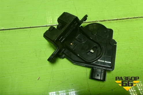 Замок багажника для Toyota Auris с 2006-2012г (Аурис)