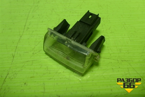 Фонарь подсветки номера для Toyota Auris с 2006-2012г (Аурис)