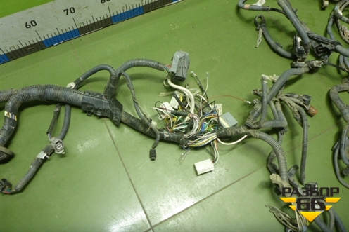 Проводка подкапотная (8212142B71) для Toyota Rav-4 с 2006-2013г (Рав 4)