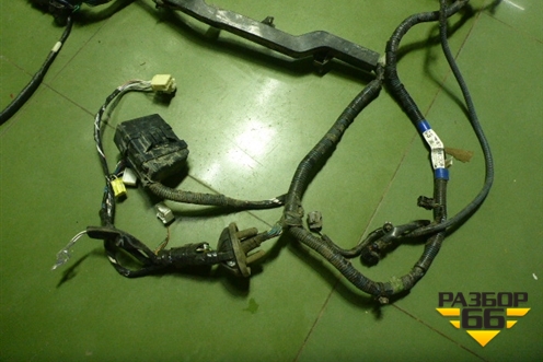 Проводка подкапотная (8212112L20) для Toyota Corolla (E15) с 2006-2013г (Королла 150)