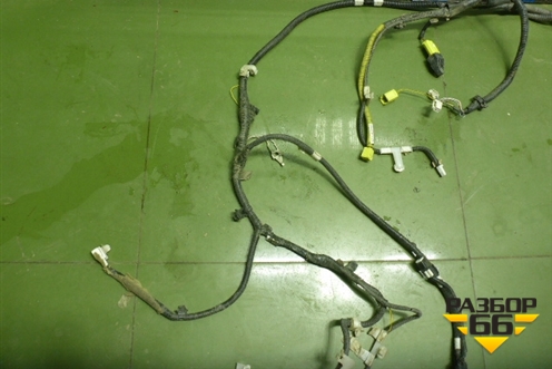 Проводка салонная (8216142N40) для Toyota Rav-4 с 2012-2019г (Рав 4)