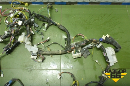 Проводка салонная (8216242860) для Toyota Rav-4 с 2006-2013г (Рав 4)