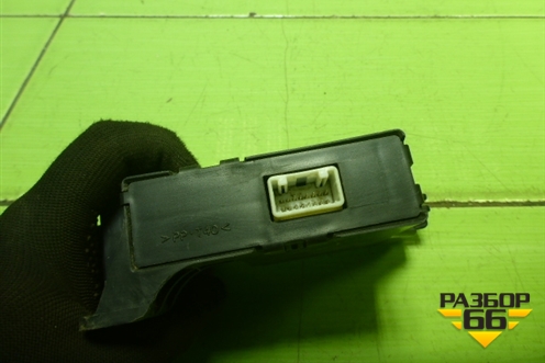 Блок электронный (управления климатом) (8865012A80) для Toyota Corolla (E15) с 2006-2013г (Королла 150)
