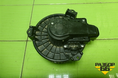 Моторчик отопителя (2727008104) для Toyota Rav-4 с 2012-2019г (Рав 4)