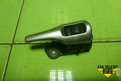 Ручка внутренняя двери передней правой для Toyota Corolla (E15) с 2006-2013г (Королла 150)