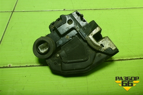 Замок двери задней левой для Toyota Camry XV40 с 2006-2011г (Камри)