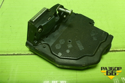 Замок двери задней левой для Toyota Camry XV40 с 2006-2011г (Камри)