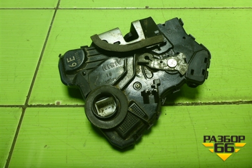 Замок двери передней правой для Toyota Camry XV40 с 2006-2011г (Камри)