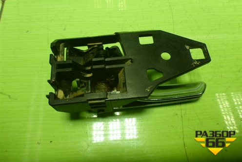 Ручка внутренняя двери передней правой для Toyota Rav-4 с 2012-2019г (Рав 4)