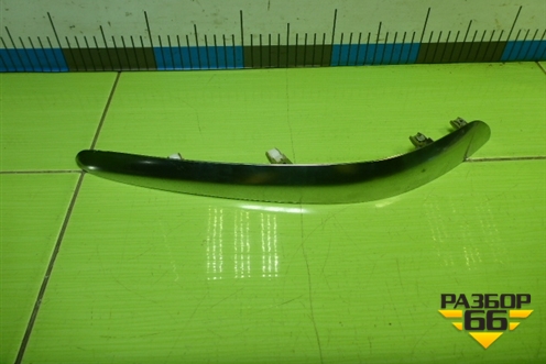 Накладка на торпедо (левая) (7385280J1) для Suzuki SX4 с 2006-2013г (СХ4)