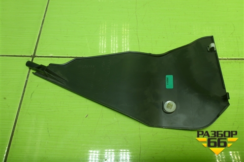 Накладка внутренняя (на консоль левая) (7583279J0) для Suzuki SX4 с 2006-2013г (СХ4)