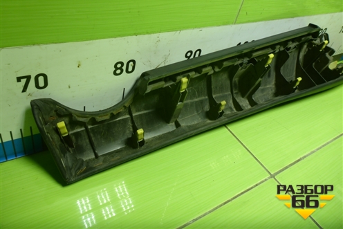 Накладка на торпедо (5501242030) для Toyota Rav-4 с 2012-2019г (Рав 4)