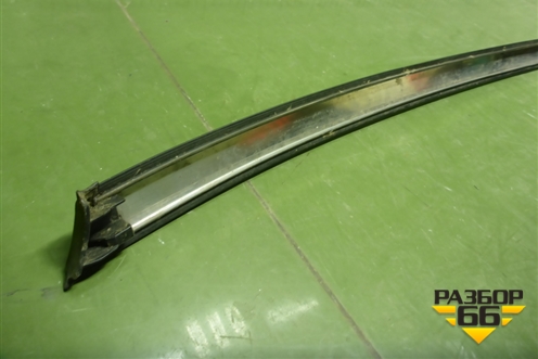 Молдинг крыши правый для Suzuki SX4 с 2006-2013г (СХ4)