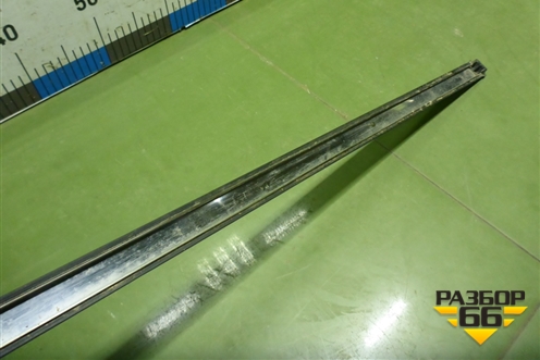Молдинг крыши правый для Suzuki SX4 с 2006-2013г (СХ4)