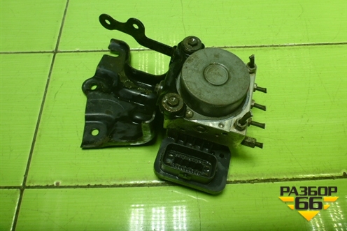 Блок ABS (4451012390) для Toyota Corolla (E15) с 2006-2013г (Королла 150)