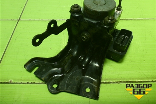 Блок ABS (4451012390) для Toyota Corolla (E15) с 2006-2013г (Королла 150)