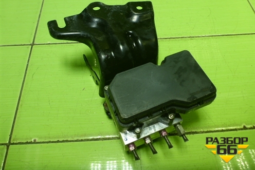 Блок ABS (4451012390) для Toyota Corolla (E15) с 2006-2013г (Королла 150)