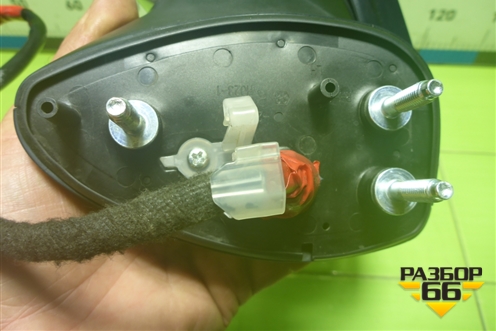 Зеркало правое электрическое (8 контактов) для Toyota Camry XV70 с 2017-2026г (Камри)