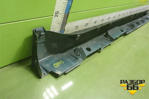 Накладка на порог наружная левая (7585206360) для Toyota Camry XV70 с 2017-2026г (Камри)