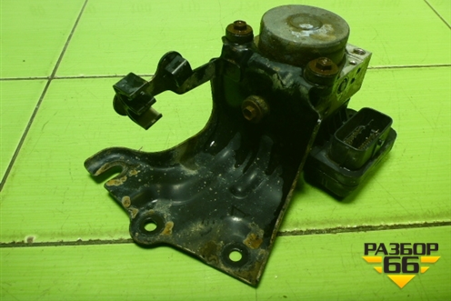 Блок ABS (4451012390) для Toyota Corolla (E15) с 2006-2013г (Королла 150)