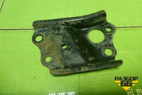 Кронштейн подрамника левый для Toyota Corolla (E15) с 2006-2013г (Королла 150)