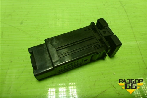Кнопка обогрева сидений для Toyota Corolla (E15) с 2006-2013г (Королла 150)