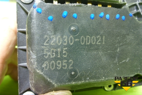 Заслонка дроссельная электрическая (220300D021) для Toyota Avensis с 2003-2009г (Авенсис)