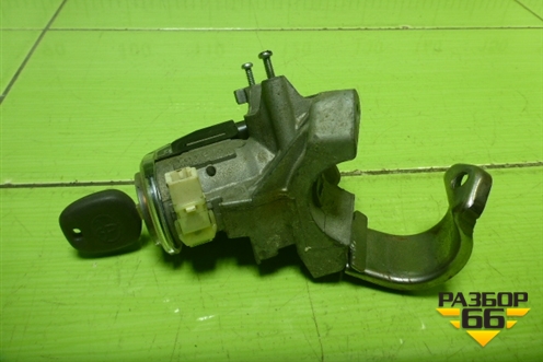 Замок зажигания (45020424) для Toyota Rav-4 с 2006-2013г (Рав 4)