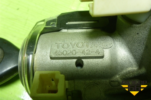 Замок зажигания (45020424) для Toyota Rav-4 с 2006-2013г (Рав 4)